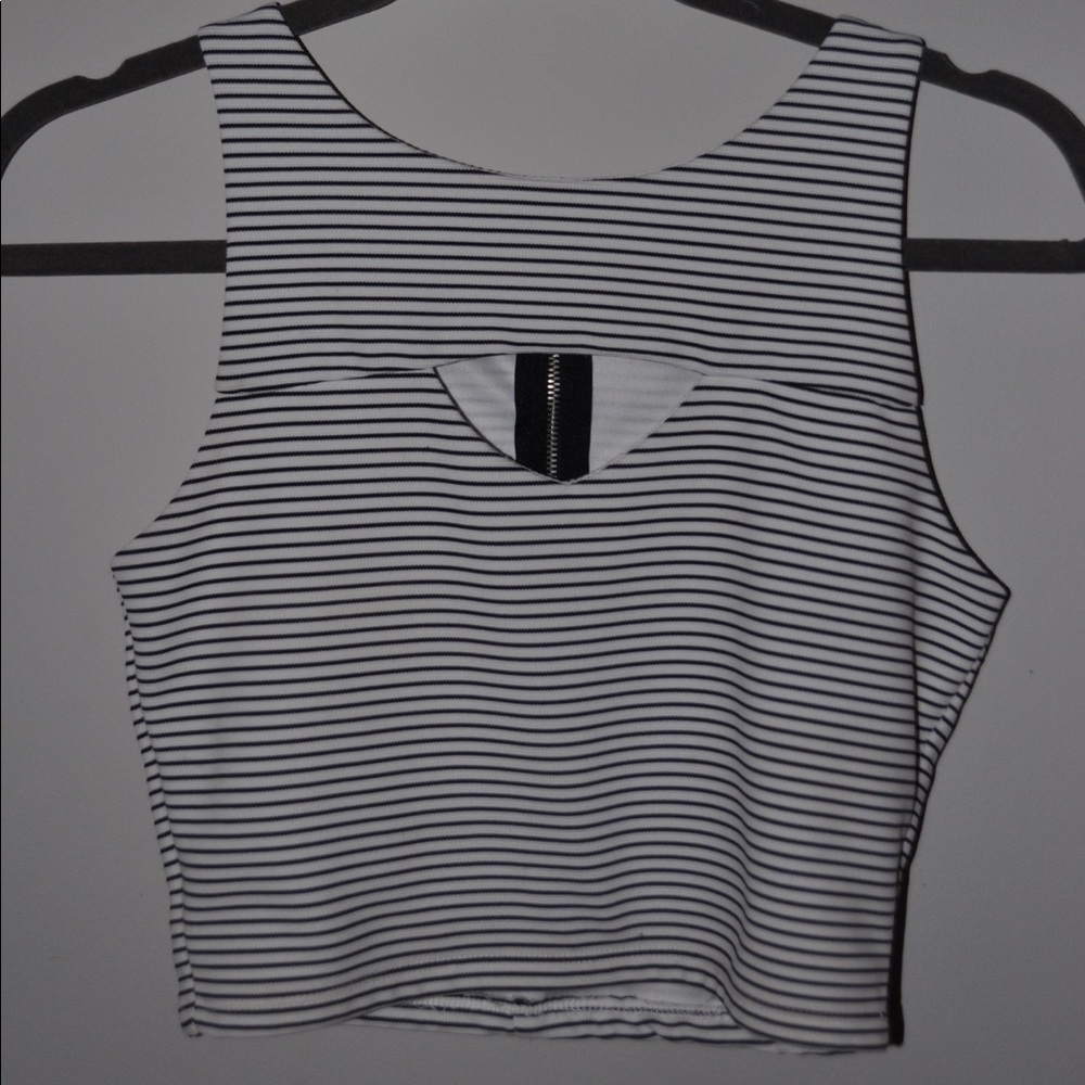 Stripped Crop Top
